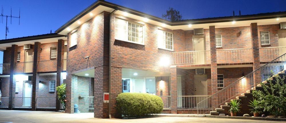 Motel Margeurita ควีนเบยัน ภายนอก รูปภาพ