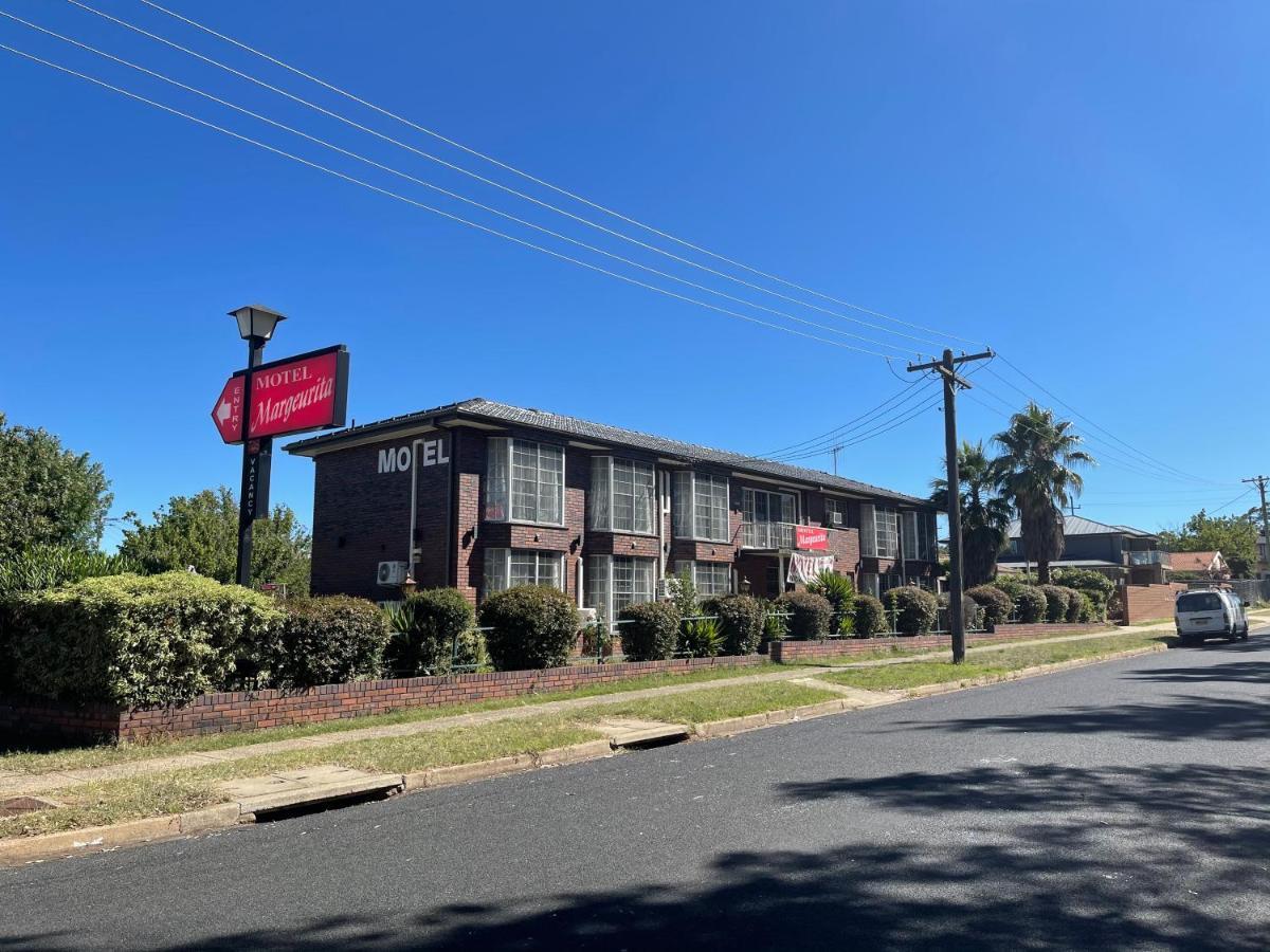 Motel Margeurita ควีนเบยัน ภายนอก รูปภาพ