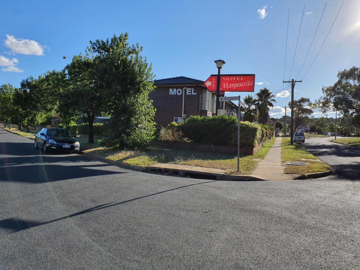 Motel Margeurita ควีนเบยัน ภายนอก รูปภาพ