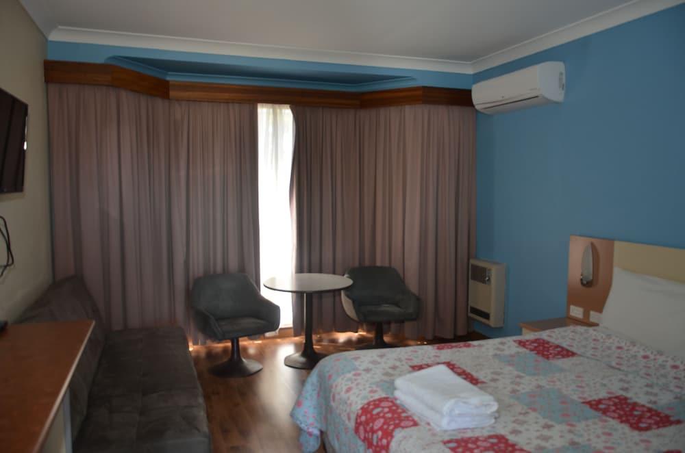 Motel Margeurita ควีนเบยัน ภายนอก รูปภาพ