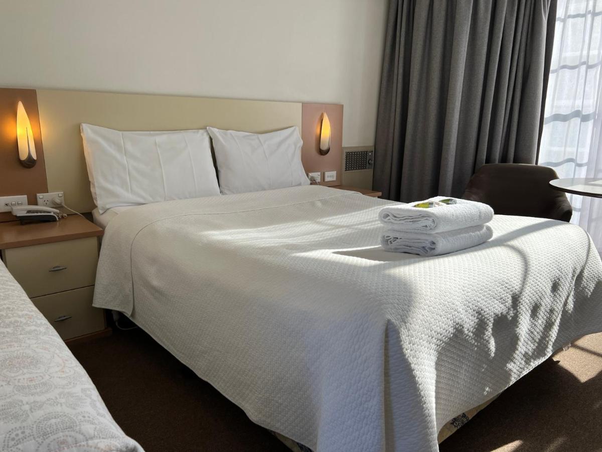 Motel Margeurita ควีนเบยัน ภายนอก รูปภาพ