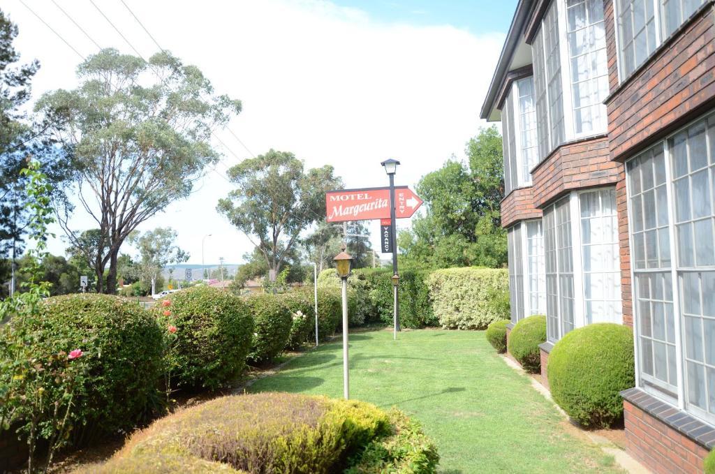 Motel Margeurita ควีนเบยัน ภายนอก รูปภาพ