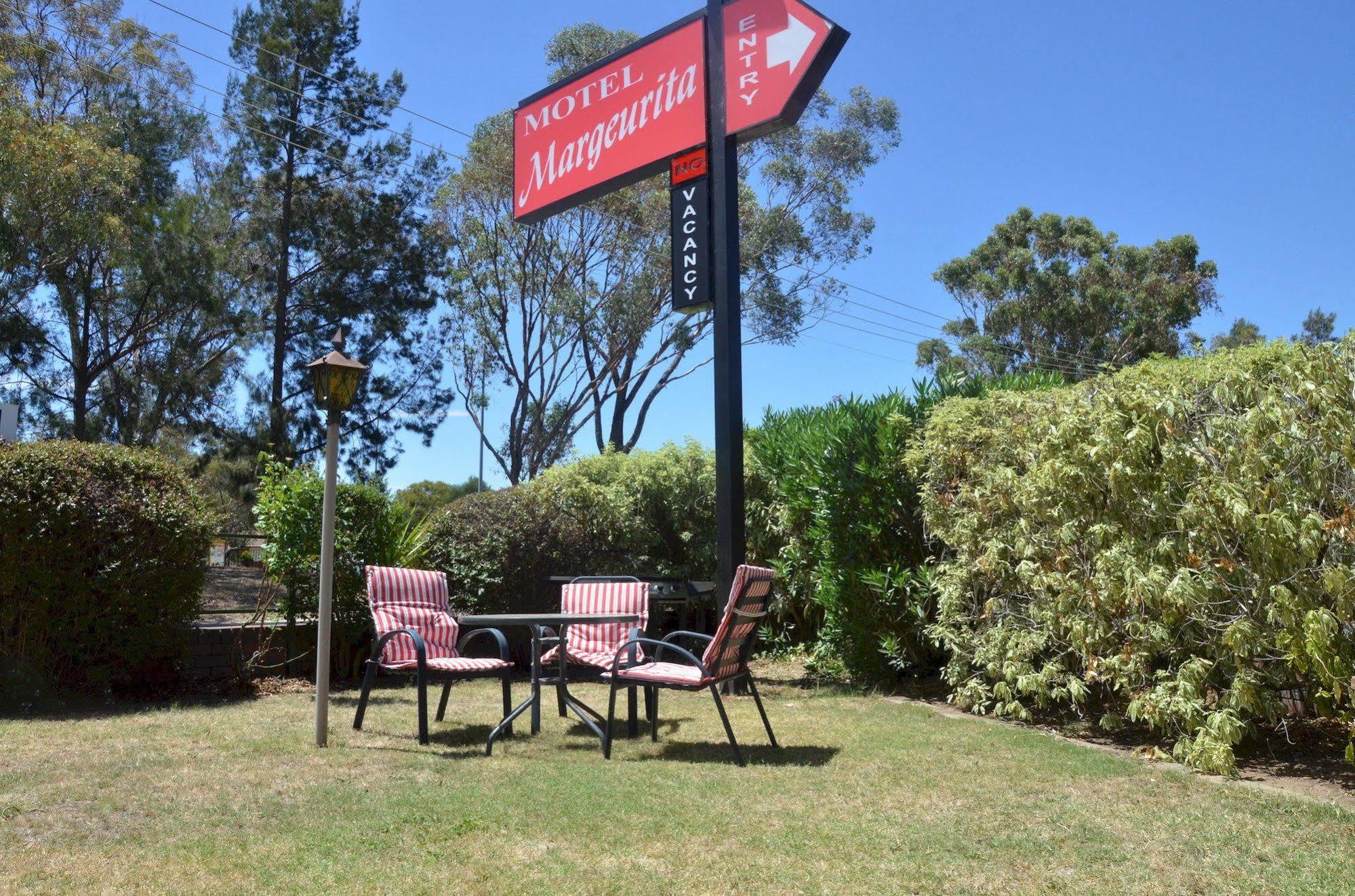 Motel Margeurita ควีนเบยัน ภายนอก รูปภาพ